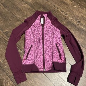 EUC ivivva zip up